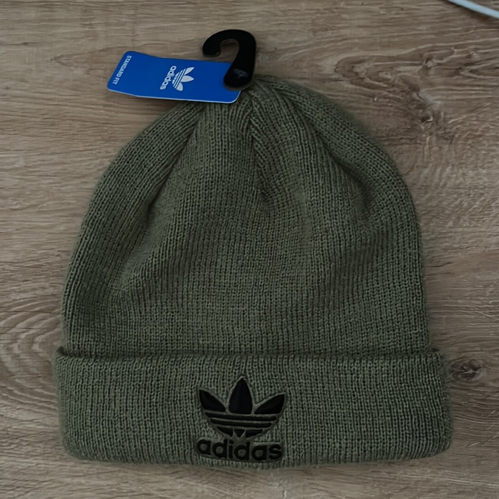 NWT Adidas Trefoil Beanie Light Green